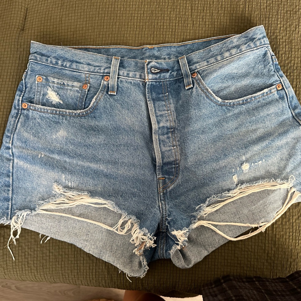 Levis 501® ORIGINAL FIT HIGH RISE WOMEN'S SHORTS